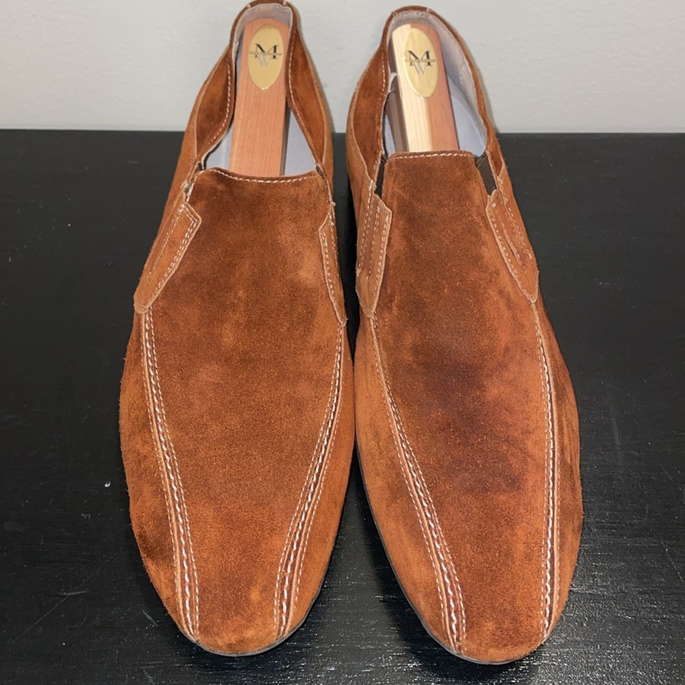 Bacco‎ Bucci Vero Cuoio Suede Slip Ons.  Made in Italy.  Size 13.